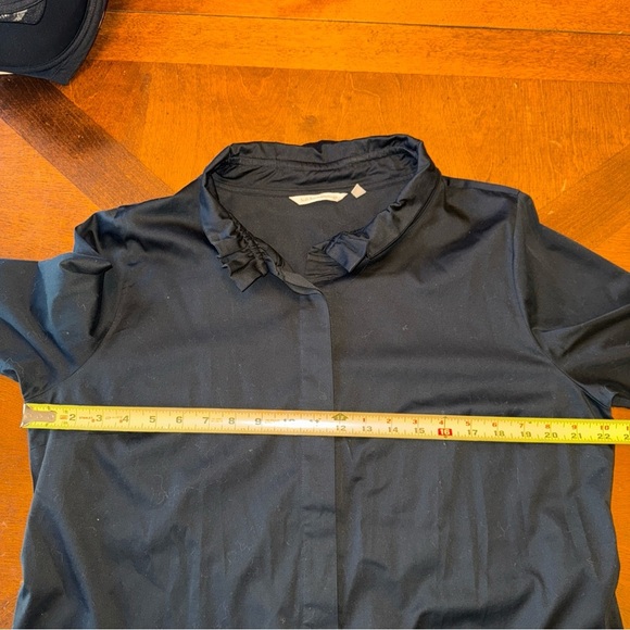 Soft Surrounds Long Roll Tab Sleeve Button Up Shirt Black w/ Ruffle Collar Sz XL - Picture 8 of 10